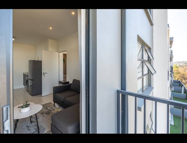 1 BEDROOM APARTMENT FOR SALE IN RIVONIA
